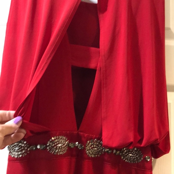 Sleeveless dress with sequin detail - Picture 5 of 5